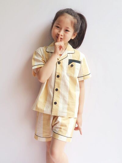 Pyjama cộc kẻ trắng vàng Beemon