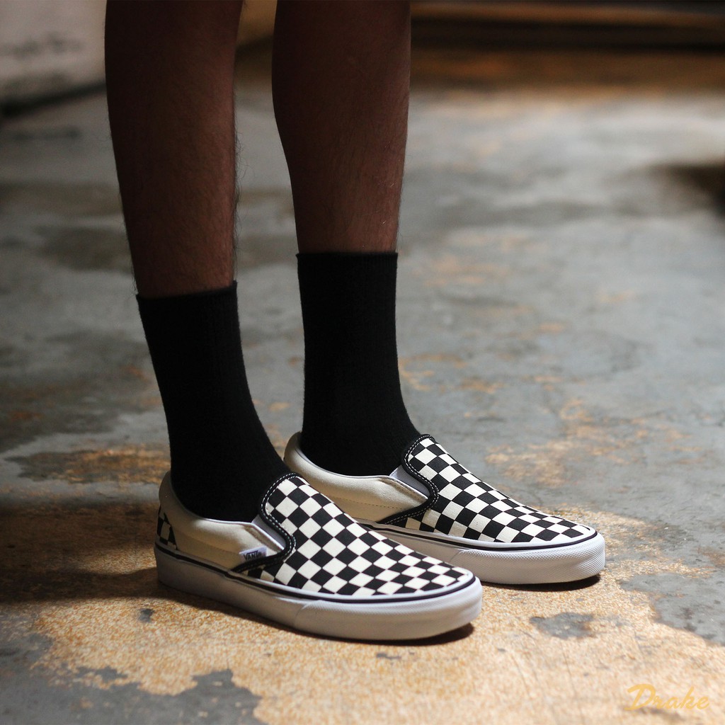 Giày Sneaker Vans Classic Slip-On Checkerboard - VN000EYEBWW | BigBuy360 - bigbuy360.vn