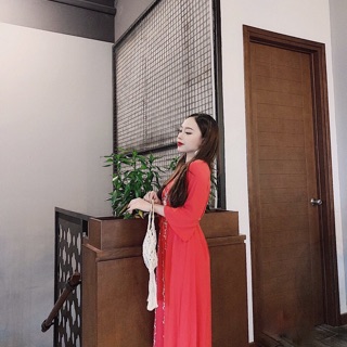 ĐẦM MAXI THÊU HOA CỔ V (KÈM HÌNH THẬT)