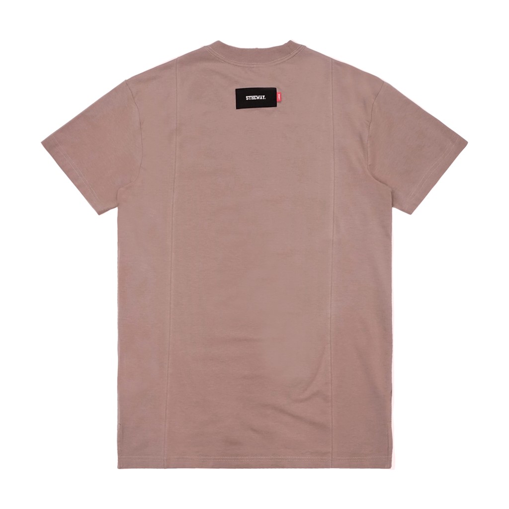 5THEWAY® MINI LETTER LONGLINE TEE™ in WARM SAND aka Áo Thun Tay Ngắn Nâu.