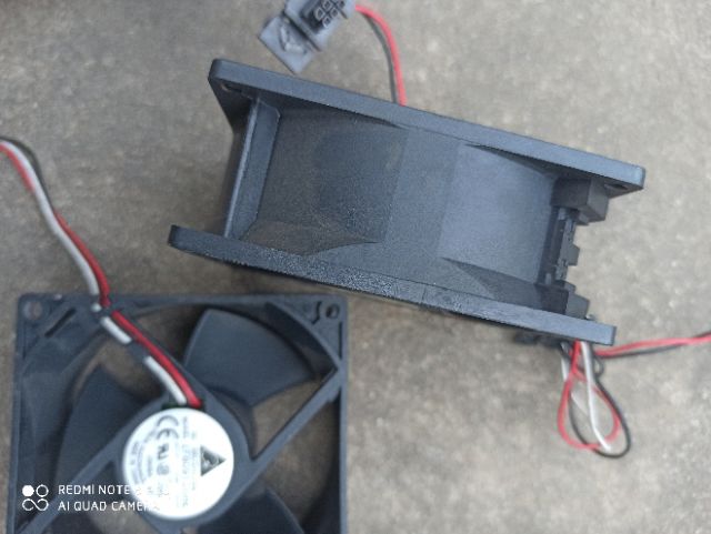 Quạt delta 12v 0.63A , vuông 9cm x3.8 3pin