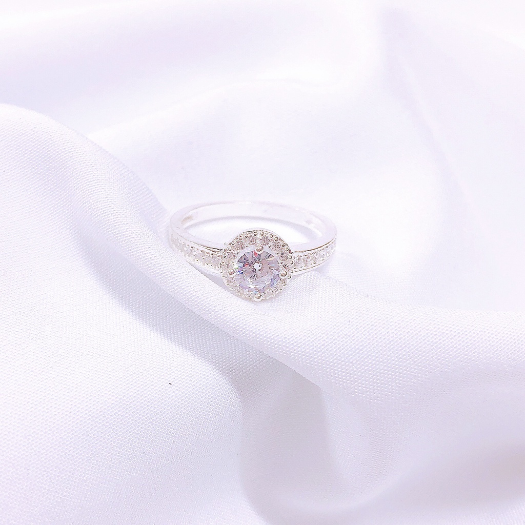 Nhẫn nữ bạc ta mặt đá tròn thân dày dặn LINH MIU SILVER