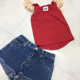 Tất cho trẻ em
