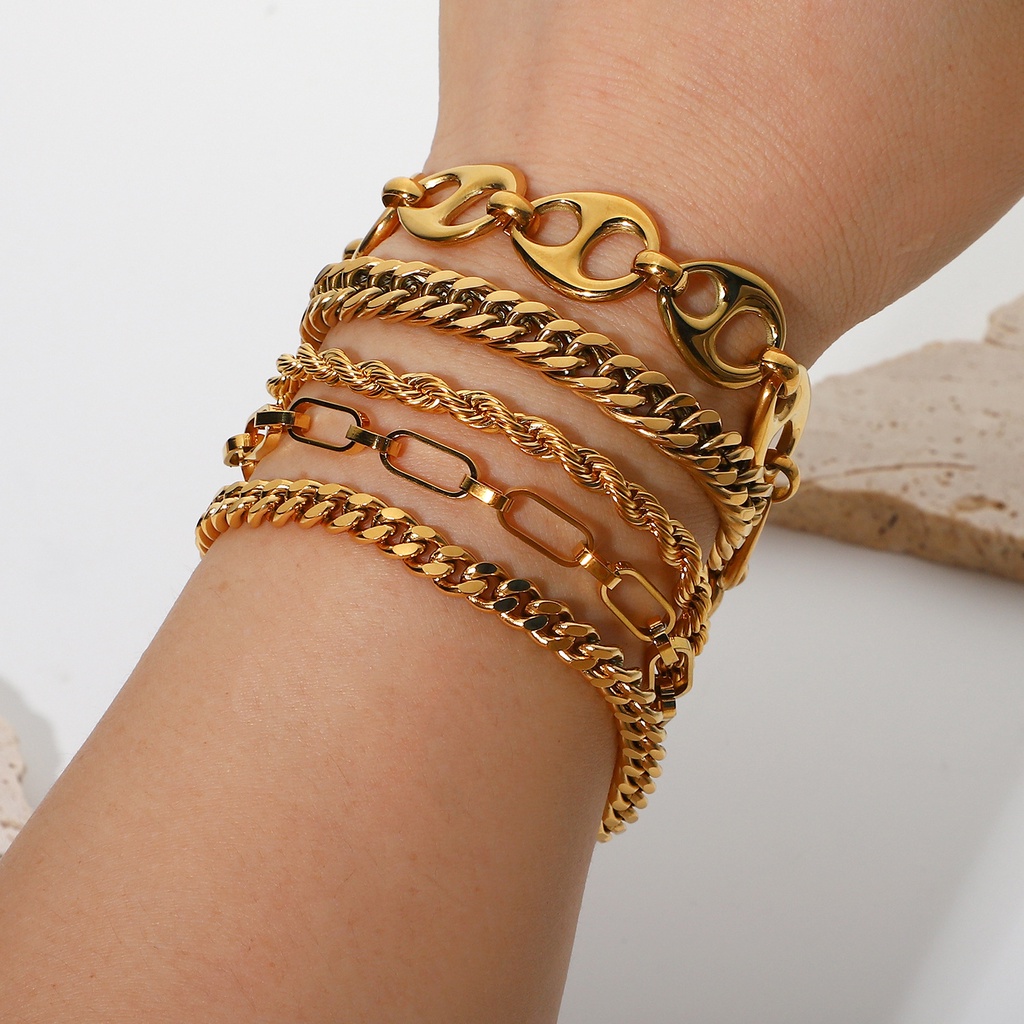 Vòng Đeo Tay Bằng Thép Không Gỉ Mạ Vàng 18K Thời Trang Dành Cho Nữ
