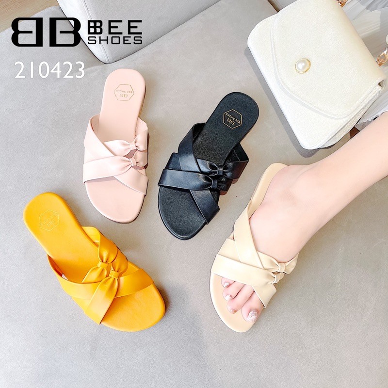 BEESHOES - DÉP NỮ MŨI TRÒN QUAI NƠ ĐẾ BỆT - DÉP NỮ MŨI TRÒN QUAI NƠ ĐẾ BỆT SẴN MÀU ĐEN - KEM - VÀNG - HỒNG 210423