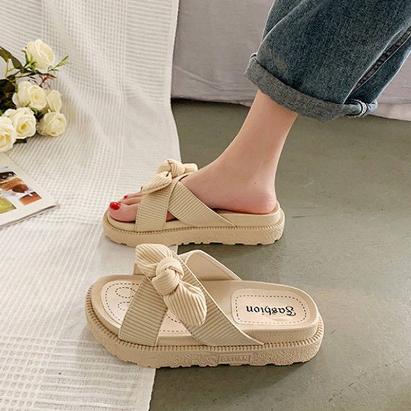 Dép Sandal Mùa Hè Đế Dày Chống Trượt Phong Cách Mới 2021 Cho Nữ