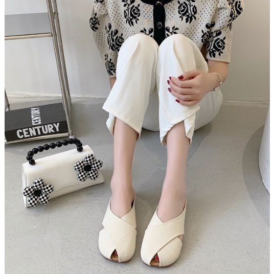 Dép Bít Mũi Đế Mềm Thời Trang Mùa Hè 2022 Cho Nữ