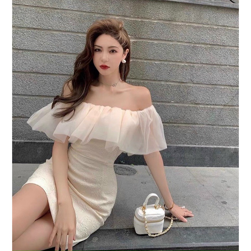 ĐẦM KEM NỔI BÈO TƠ TRỄ VAI