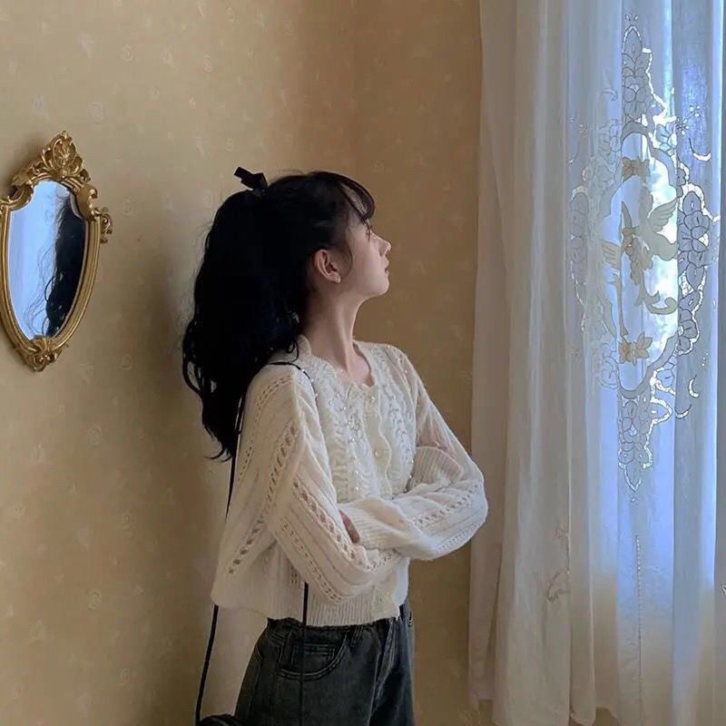 Áo Khoác Cardigan Dệt Kim Khoét Lỗ Đính Hạt Ngọc Trai Phong Cách Hàn Quốc Mới Cho Nữ
