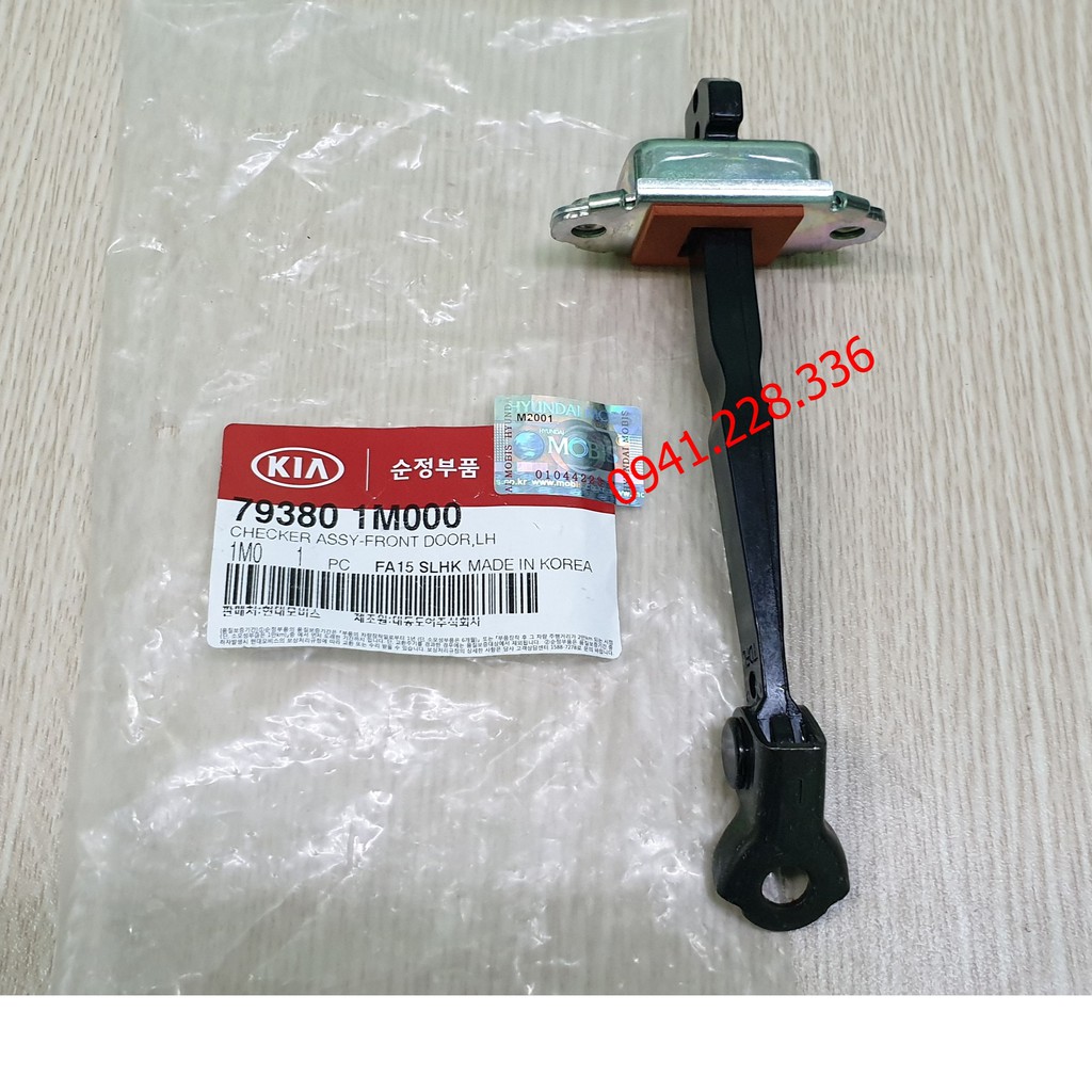 Hạn chế cánh cửa Kia Forte 2008-2013 chính hãng