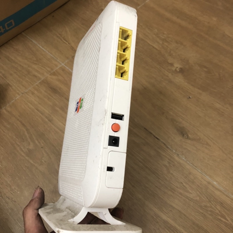 THanh Lý bộ phát wifi 2 băng tần Ac 1000c của FPT- đọc nội dung