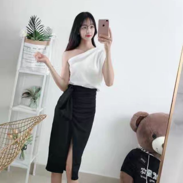 Set áo lệch vai kèm váy, áo kèm váy xẻ tà, set áo váy xẻ tà, áo lệch vai, váy xẻ tà