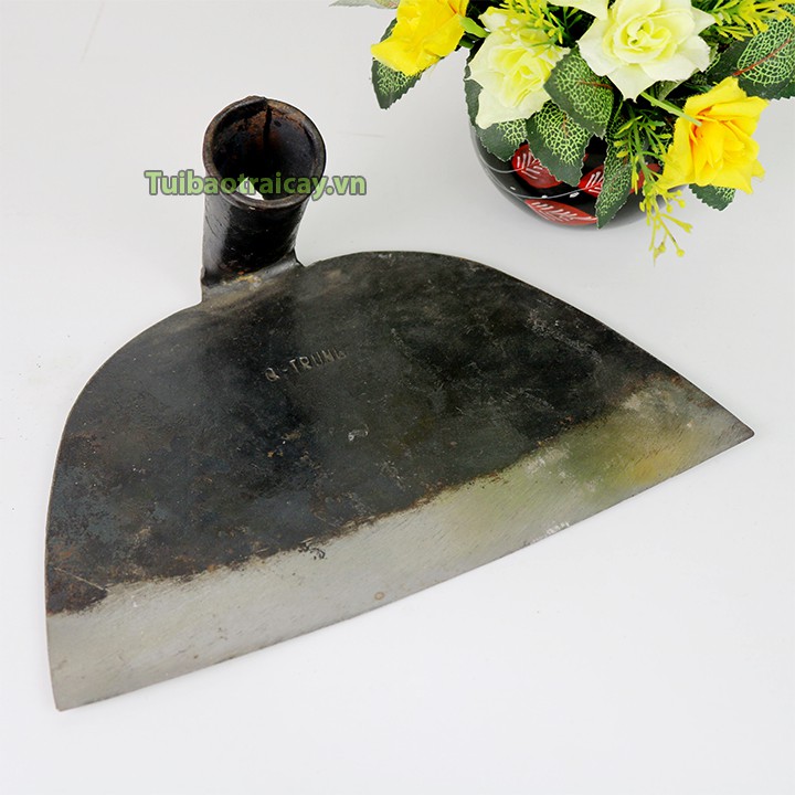 Cuốc làm vườn không cán lưỡi thép loại to - D68