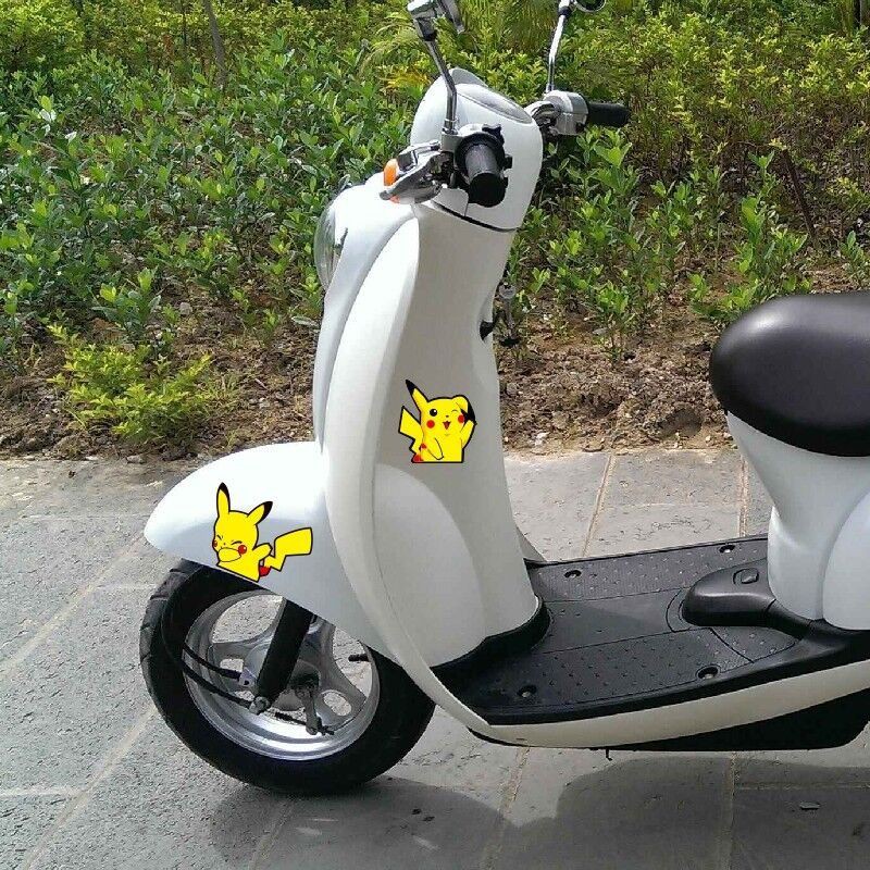 Pikachu Hoạt hình Biểu cảm dán ô tô Xe máy điện Cá tính Sáng tạo Trang trí cửa sổ kính Chống xước <