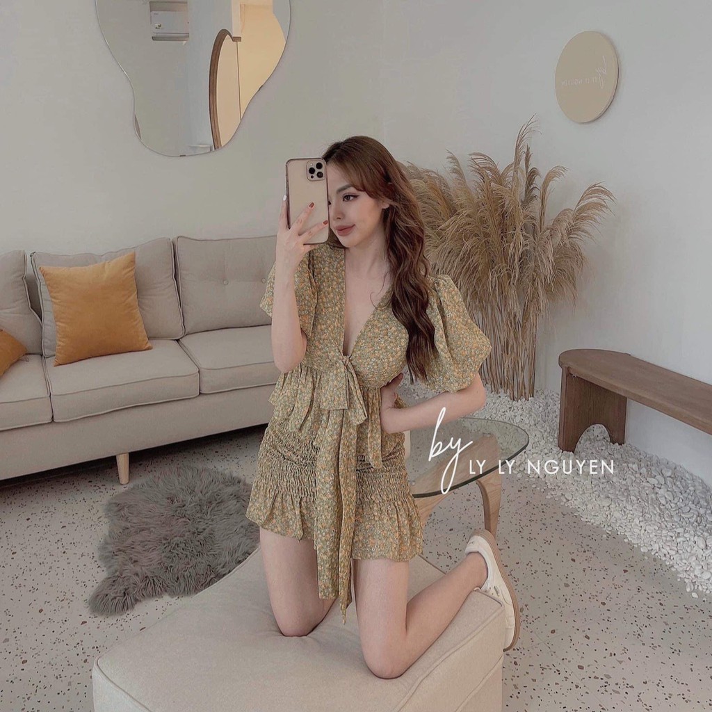 (HÀNG SHOP)Set Hoa Nhí Cổ Tim Chân Váy Rúm Đuôi Cá Kèm Quần Trong FULL tag mác shop (CAM KẾT HÀNG ĐẸP) | BigBuy360 - bigbuy360.vn