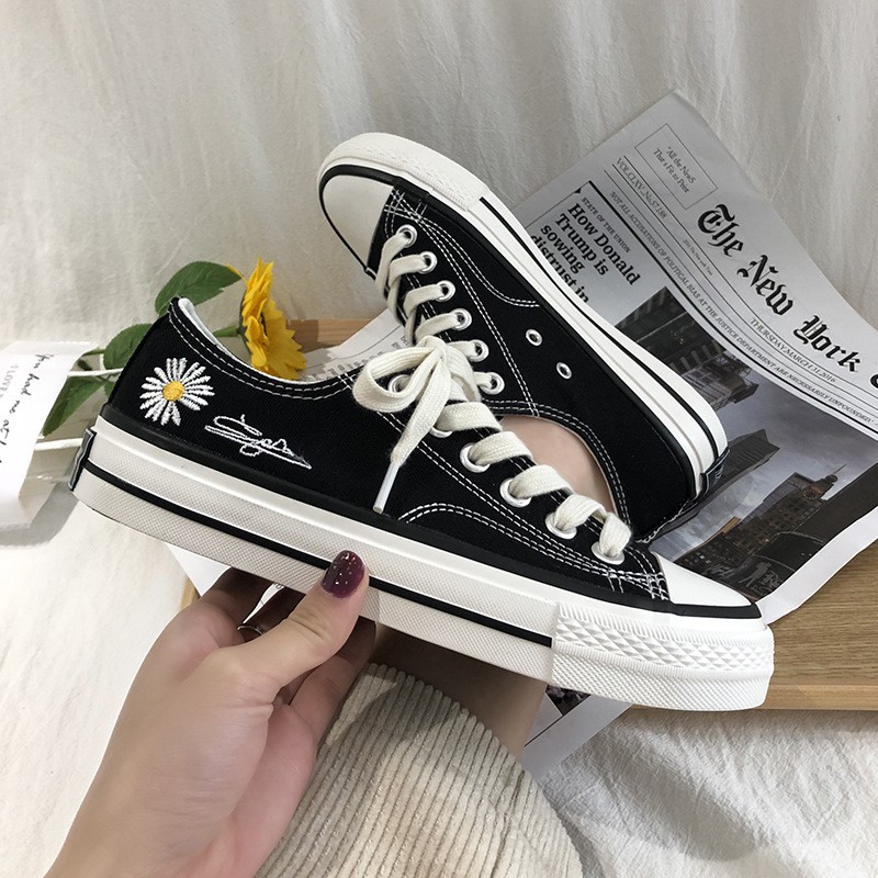 [INS HOT] [INS HOT]Giày thể thao nữ canvas kiểu,💥Classic thêu hoa cúc nhí💥（2218） | BigBuy360 - bigbuy360.vn