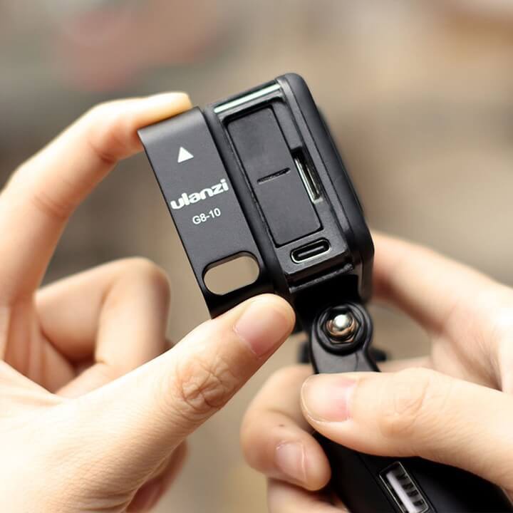 Nắp đậy pin GoPro 8 có cổng sạc Ulanzi G8-10