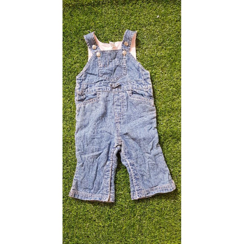 Yếm Jean của bé size 70cm thanh lý đồng giá 35k .