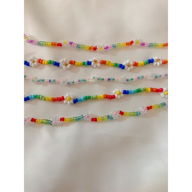 Bộ 90s 80s vòng choker nhiều màu sắc Shytter RAINBOW DAISY BEADS