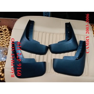 Chắn bùn xe camry đời xe 2003-2006.