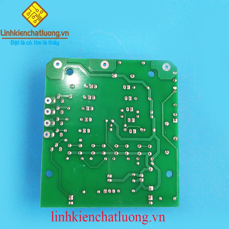 Mạch quạt treo tường Senko