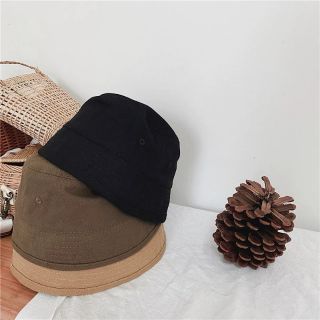 Mũ bucket sụp vành cá tính