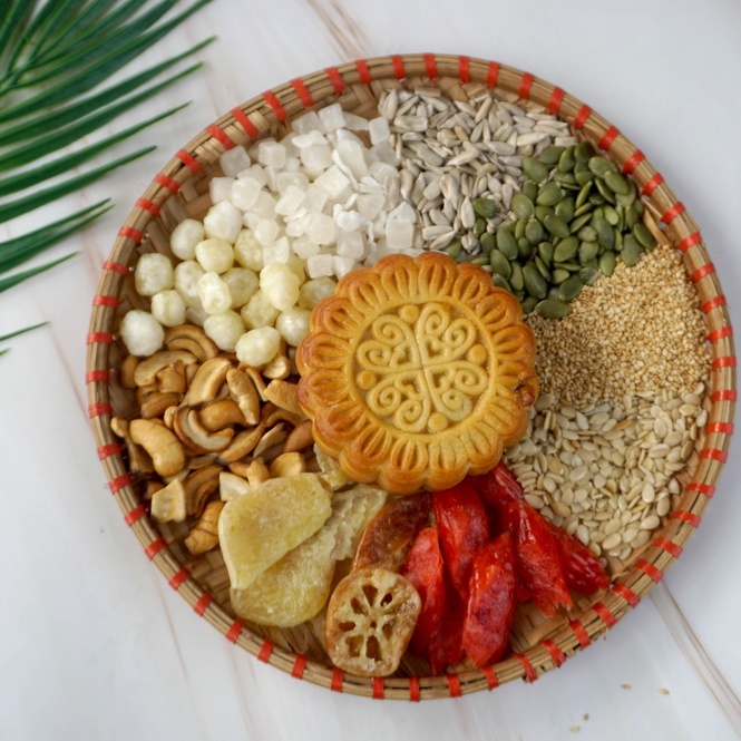 sét nguyên liệu làm nhân bánh Trung thu loại 1kg thật dễ dàng, đầy đủ, làm được 10 chiếc bánh thập cẩm, thơm ngon, combo