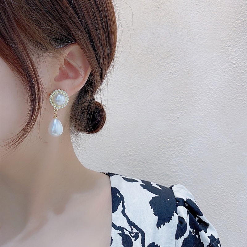 Bông Tai Ngọc Trai Thời Trang Sang Trọng Cho Nữ