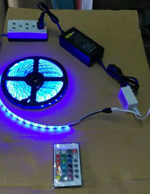 Bộ Đèn + Remote - Led đổi màu RGB - 5050 ( không có nguồn )
