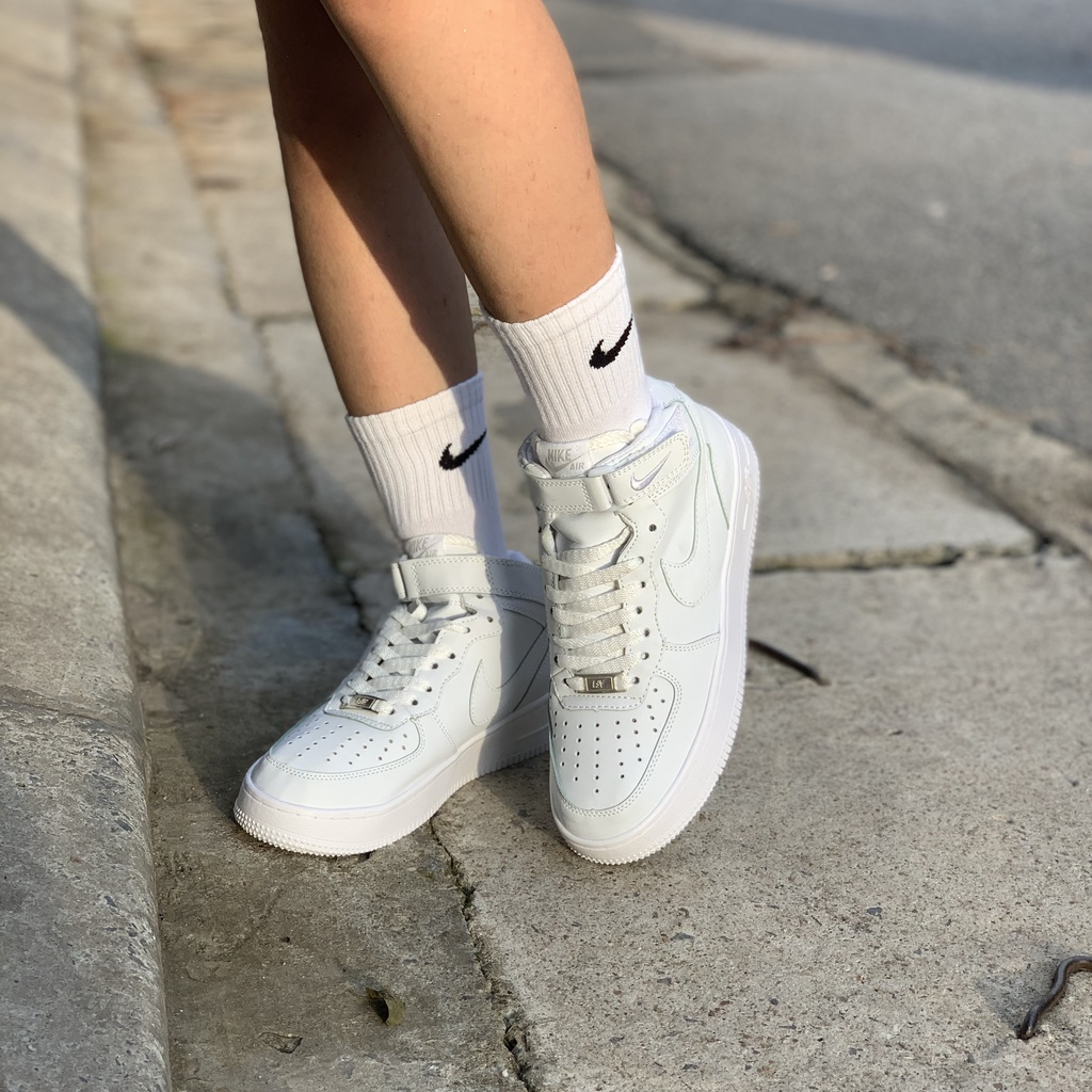 Giày AF1 Trắng Cổ Cao Nam Nữ, Giày Sneakers Cổ Cao Trắng Nam Nữ