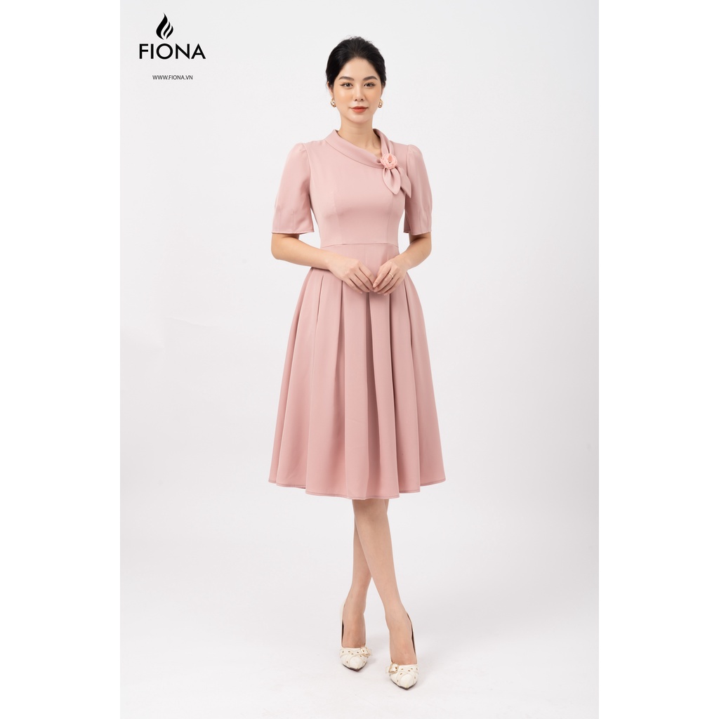 Đầm nữ dáng xòe, đầm thiết kế lá cổ lệch cài hoa tay và tùng xếp ly FIONA F451365