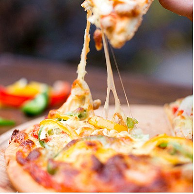 PHÔ MAI KÉO SỢI MOZZARELLA