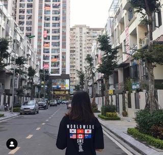 🌟 Áo Thun Tay Lỡ Cờ WordWide