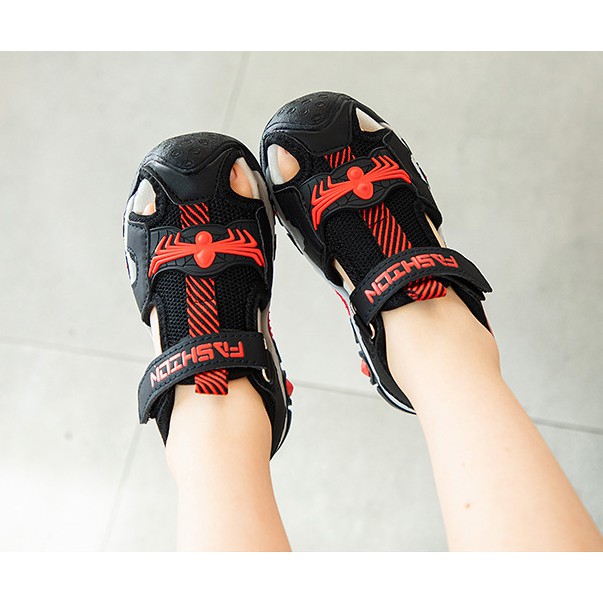 ( FORM TO )Sandal bịt mũi bé trai Spider Man [Rẻ vô địch] sandal bé trai cao cấp chất đẹp đế mềm đi siêu êm chân