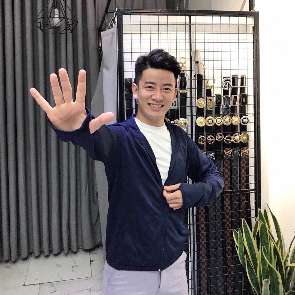 [Rẻ Vô Địch]- ÁO CHỐNG NẮNG NAM LaQta- CHỐNG TIA UV - LÀM MÁT KHI ĐI NẮNG - CHẤT VẢI MỀM, MÁT, THOÁNG KHÍ - CAO CẤP. | BigBuy360 - bigbuy360.vn