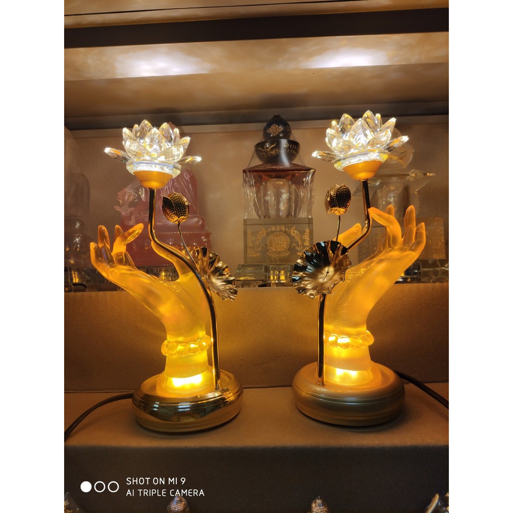 Cặp đèn thờ hoa sen tay phật pha lê cao cấp