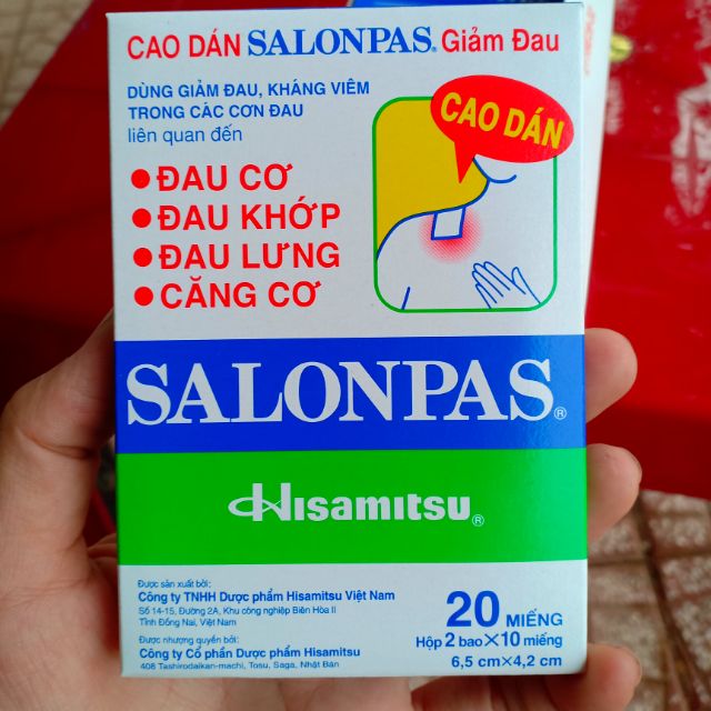 1 hộp 20 miếng cao dán SALONPAS hàng chuẩn công ty
