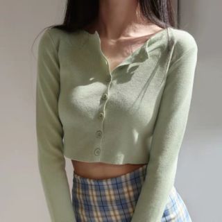 Áo croptop tay dài màu xanh mẫu hot 2020