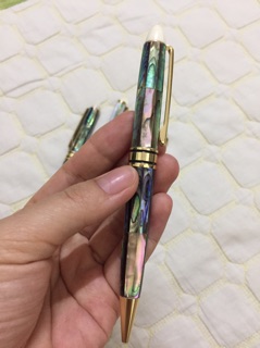 Bút Ngọc Trai
