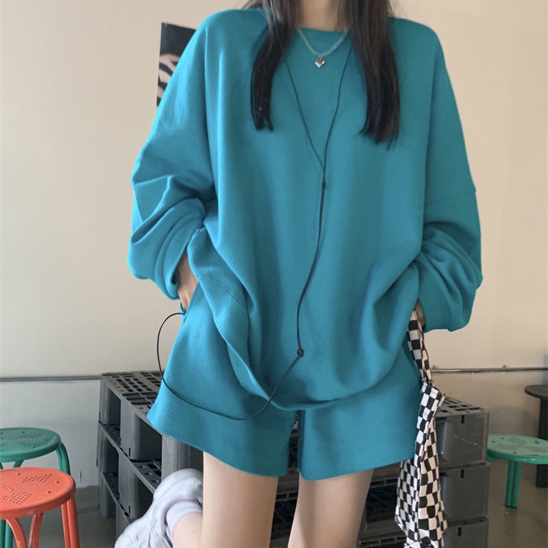 Set đồ COZOKC gồm áo tay dài và quần short thời trang cho nữ