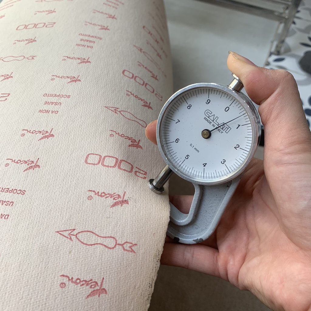 Vật liệu gia cố Texon Đức được làm từ bột giấy ép cao cấp, vật liệu độn form, lót cho túi, cặp, ví, đồ da thủ công
