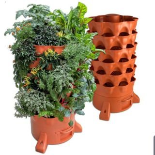 Tháp trồng rau hữu cơ tiện dụng giá rẻ