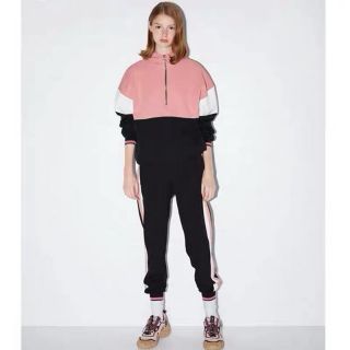 Bộ  thể  thao  Zara có mũ