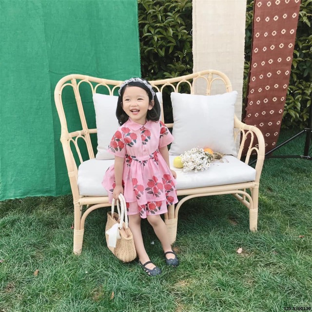 Váy hoa hồng