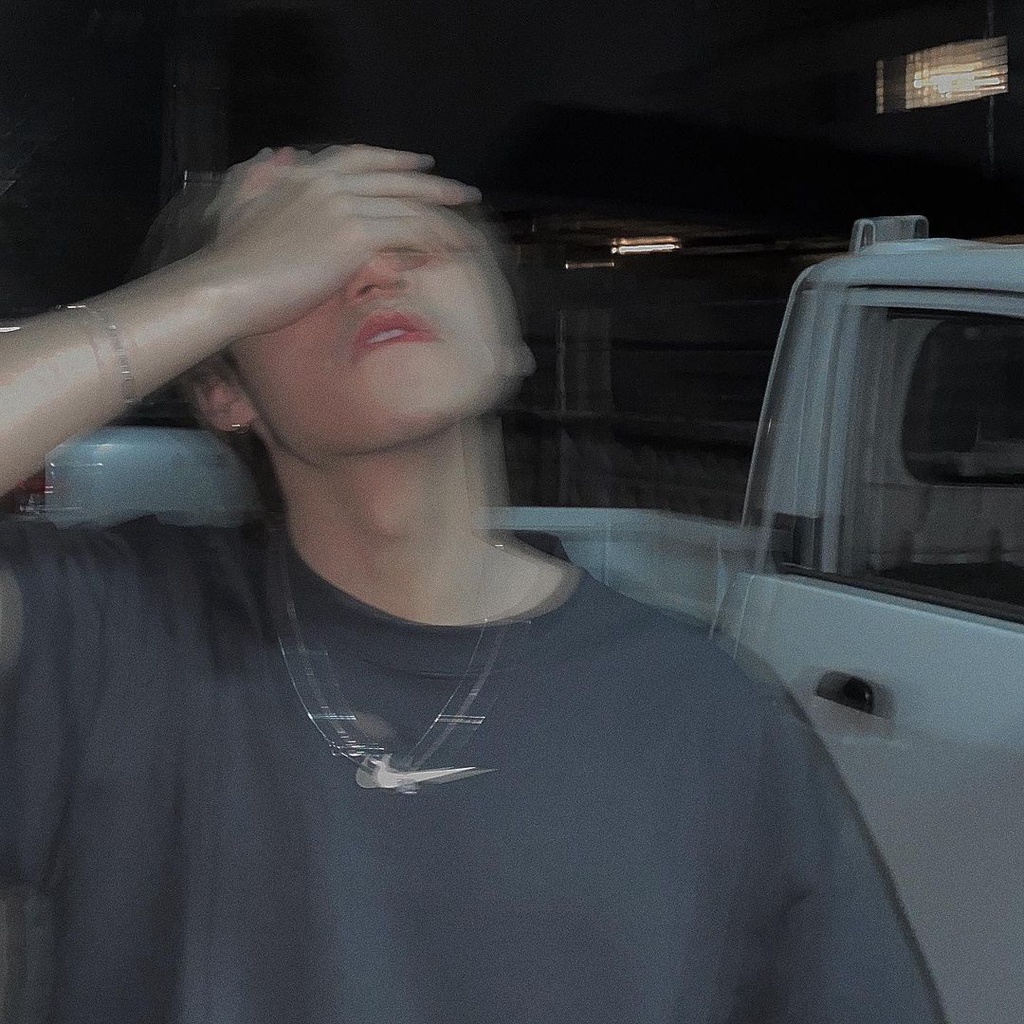 Áo thun Air Fear of God