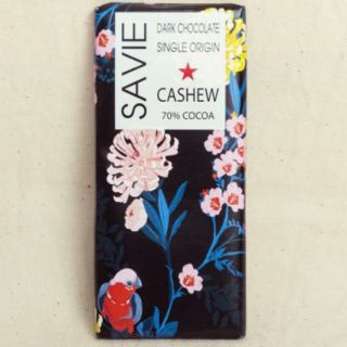 Socola đen Savie nhân hạt điều 70% cacao
