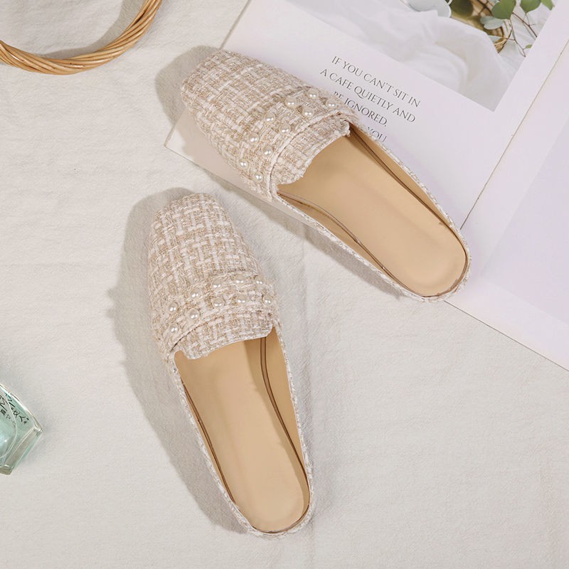 Dép sục nữ chất dạ trắng, mũi tròn đế thấp