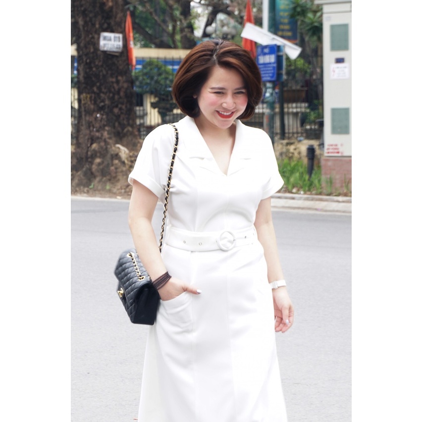 Váy Liền Thân 𝑺𝑰𝑴𝑷𝑳𝑬 Cộc Tay Lơ Vê, Cổ 2 Ve, Đai Rời, Màu Trắng