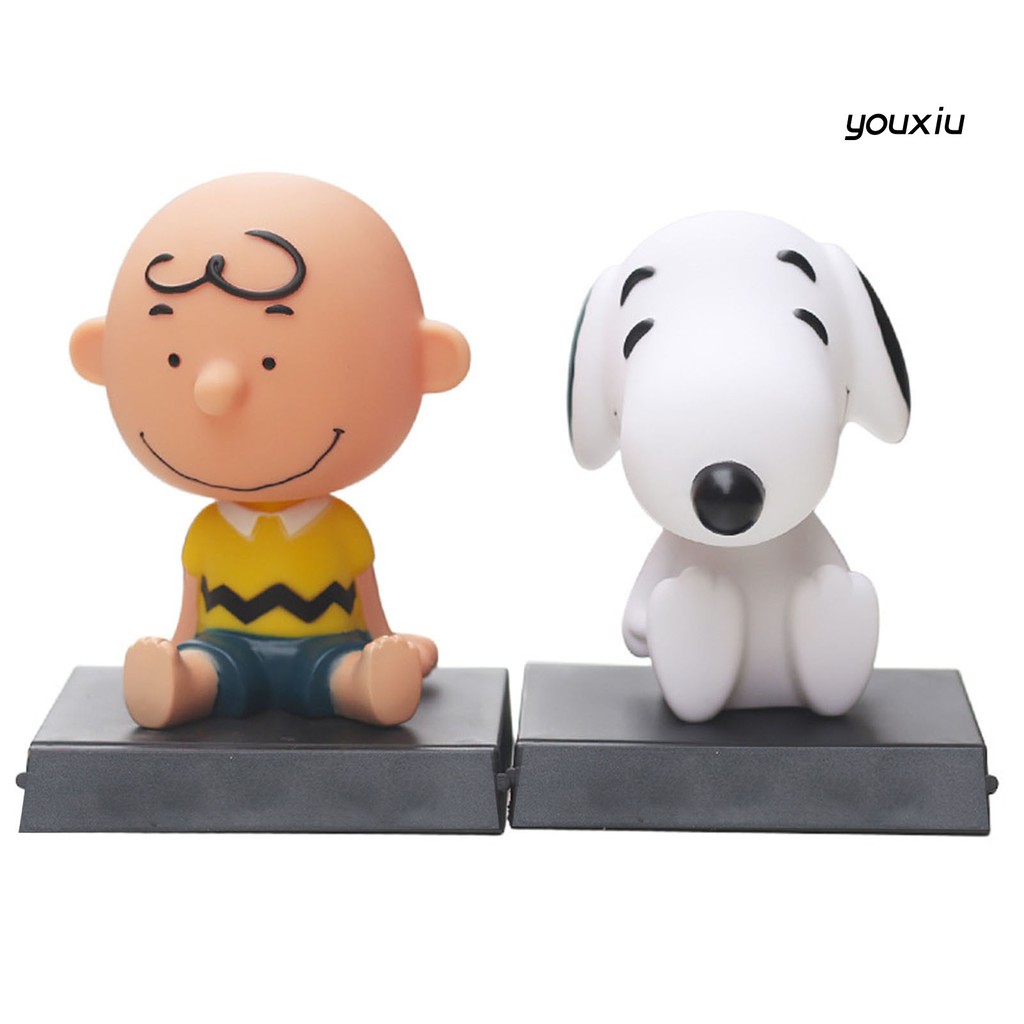 Mô Hình Chú Chó Snoopy Lắc Đầu Đáng Yêu Trang Trí Xe Hơi