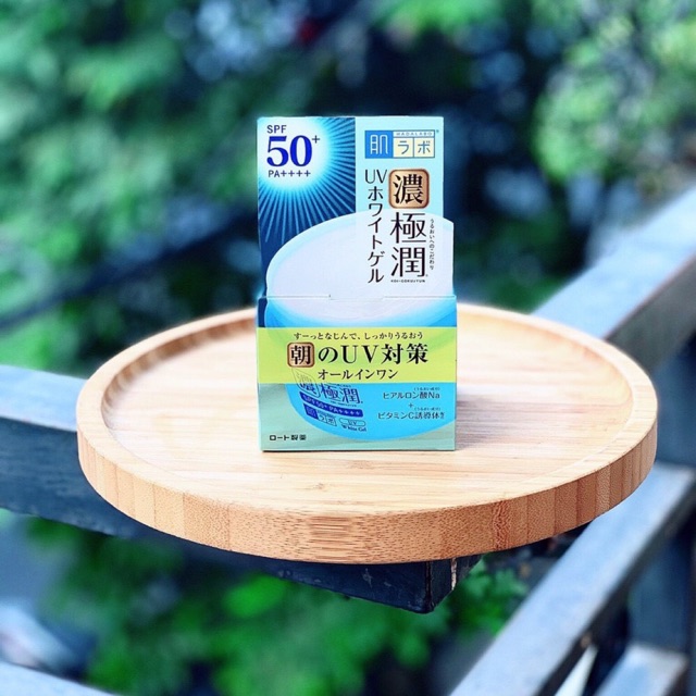 Kem dưỡng ngày Hadalabo 7in1